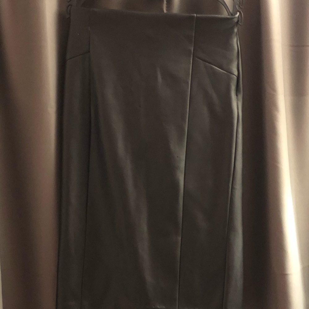 Faux leather pencil skirt